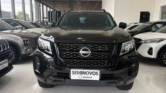 NISSAN FRONTIER 2.3 16V TURBO DIESEL XE CD 4X4 AUTOMÁTICO NISSAN FRONTIER 2.3 16V TURBO DIESEL XE CD 4X4 AUTOMÁTICO